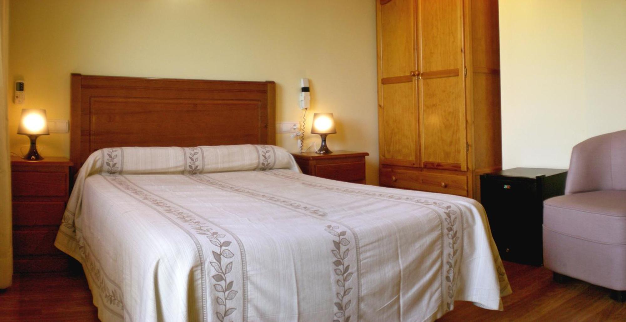 Labella Maria Hotel Pinos Genil Eksteriør billede
