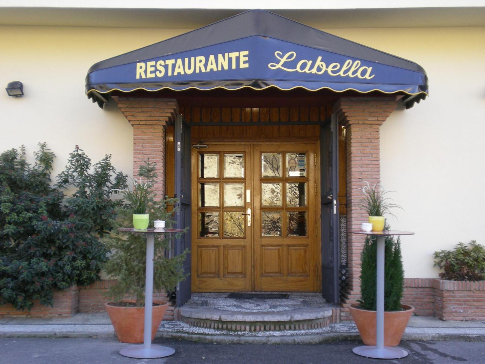 Labella Maria Hotel Pinos Genil Eksteriør billede