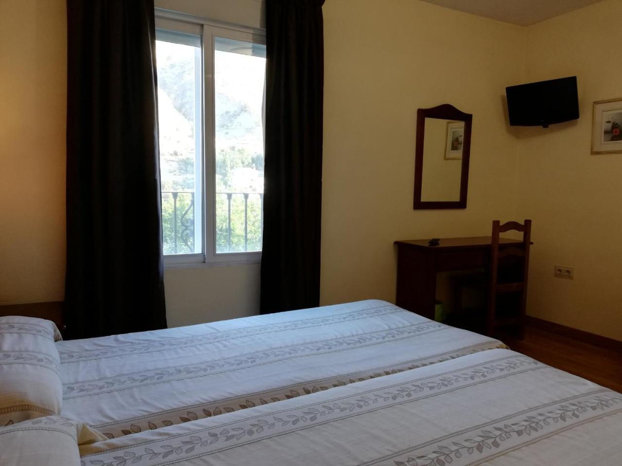 Labella Maria Hotel Pinos Genil Eksteriør billede