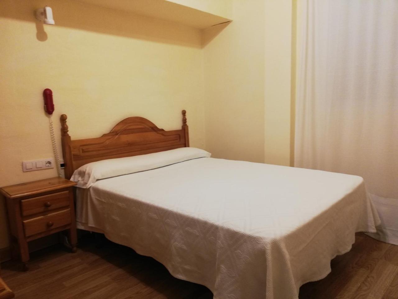 Labella Maria Hotel Pinos Genil Eksteriør billede