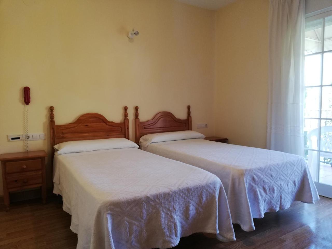 Labella Maria Hotel Pinos Genil Eksteriør billede