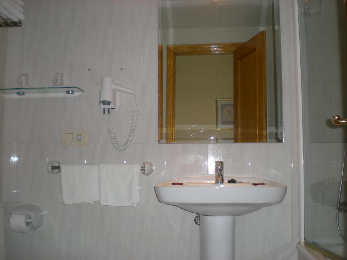 Labella Maria Hotel Pinos Genil Værelse billede